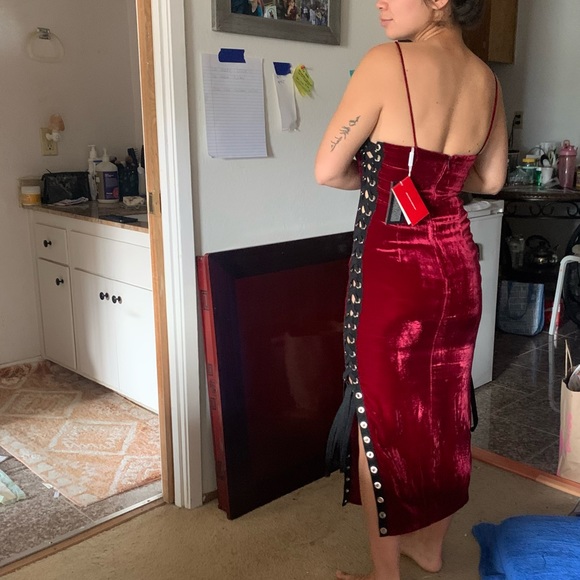 Vatanika xRevolve Red Velvet Lace-up MIDI dress NWT - Picture 6 of 6